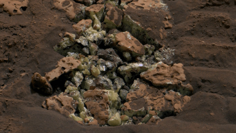 ‘An oasis in the desert’: NASA’s Curiosity rover finds pure sulfur in Martian rocks_669b605daf4e8.png