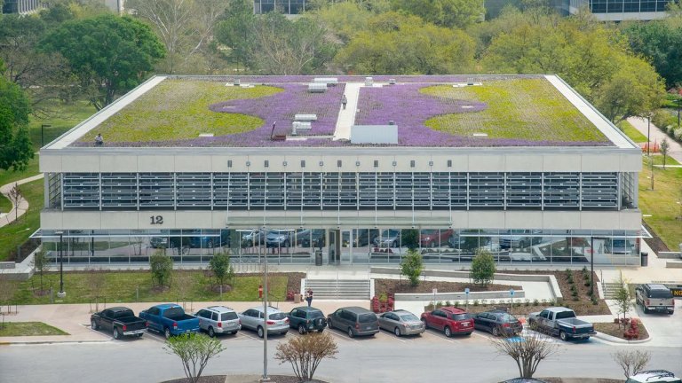 NASA marks moon landing anniversary by dedicating building to ‘women of Apollo’_669bd0e5c45e7.jpeg