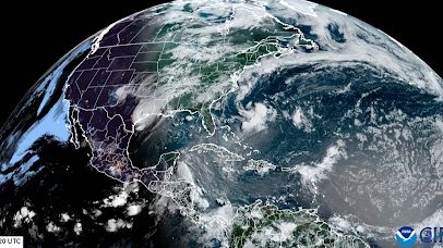 Saharan dust outbreak lingers across some US states this week_668dc0f26df4c.jpeg