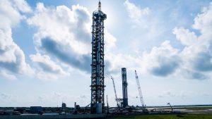 SpaceX stacks 2nd Starship launch tower in Texas (photos)_66c7c2e799856.jpeg