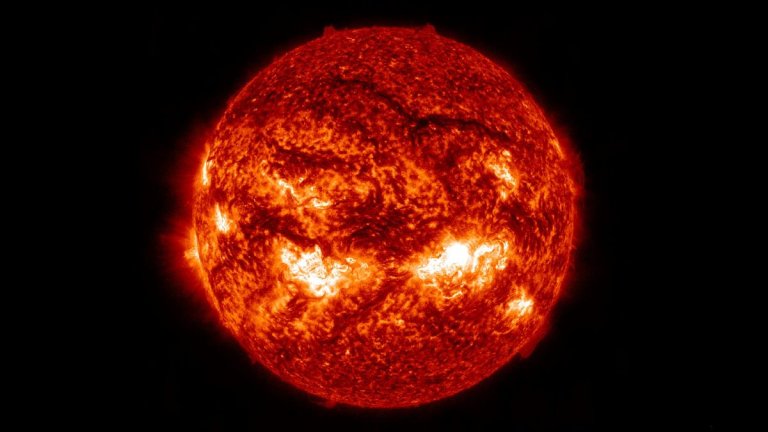 Sun unleashes X-class solar flare, blasts 3rd coronal mass ejection toward Earth in a week (video)_66b69f92156ce.jpeg