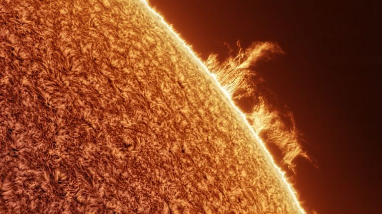 Could we turn the sun into a gigantic telescope?_66e6e9bd30f3c.jpeg