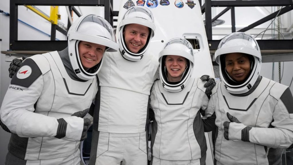 SpaceX Crew-9 dropped 2 NASA astronauts from ISS mission, but they were prepared (video)_66f56a73c38f0.jpeg