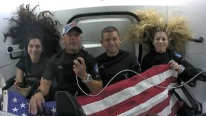 SpaceX’s private Polaris Dawn astronauts talk US flag and kids’ books from orbit on historic spaceflight (videos)_66e365b985aff.jpeg