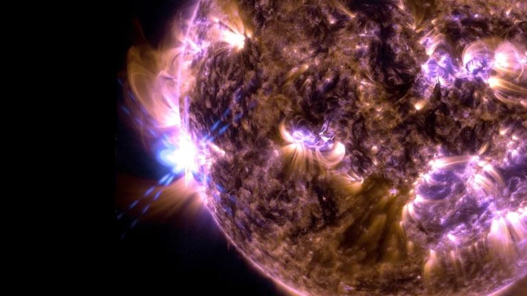 Sun fires off X-class solar flare, increasing aurora viewing chances into weekend_66e365b3720e5.jpeg