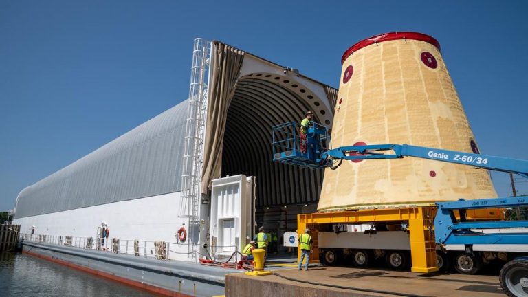 The pieces of NASA’s next 3 Artemis moon missions head to Florida launch site (photos)_66d64389b6881.jpeg