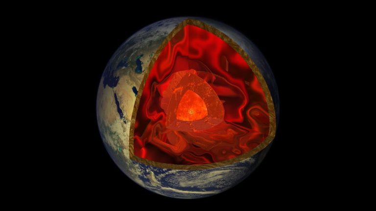 Weird mystery waves that baffle scientists may be ‘everywhere’ inside Earth’s mantle_66d4815b27817.jpeg