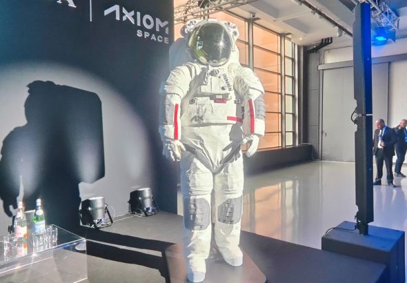 A 21st-century moon suit: Axiom Space’s lunar spacesuit sports 4G comms, Prada looks and Oakley visors for Artemis astronauts_67118828b5d1b.jpeg