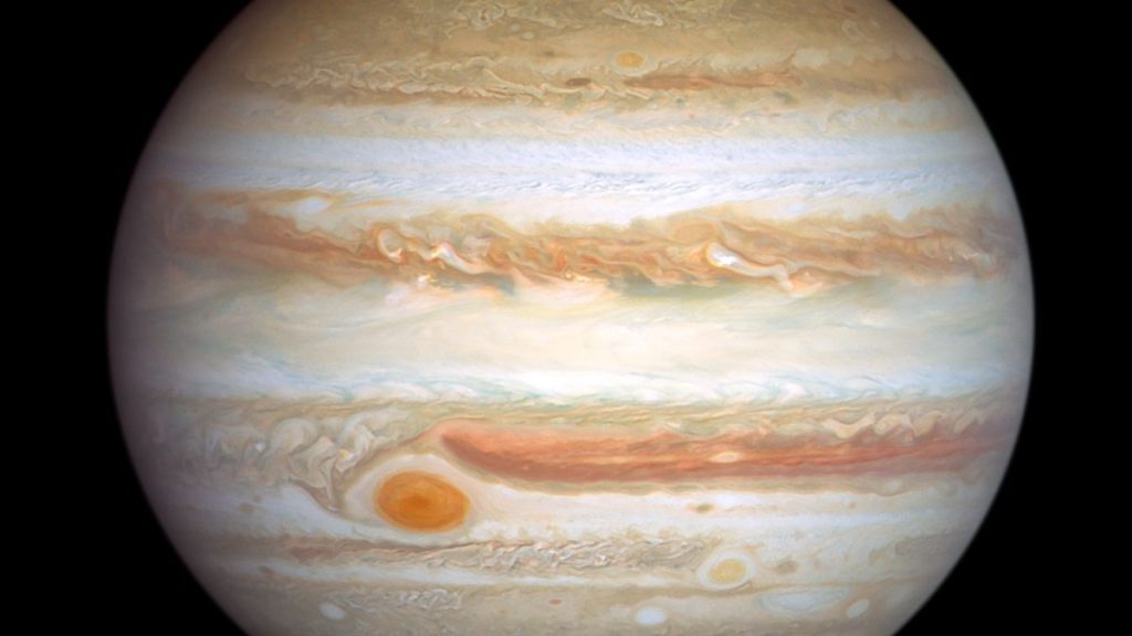 Jupiter’s Great Red Spot is being squeezed, Hubble Telescope finds — and nobody knows why (video)_67084fb0a1702.jpeg