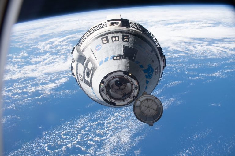 NASA Freezes Starliner Missions After Boeing Leaves Astronauts Stranded_67115ef513e8e.jpeg