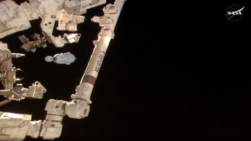 SpaceX Crew-8 astronauts undock from ISS after weather delays (photo)_6719b66733404.jpeg