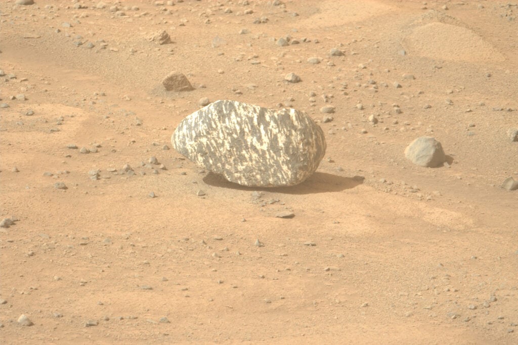 This Might Be the Weirdest Rock Ever Found on Mars_6709798d489f6.jpeg