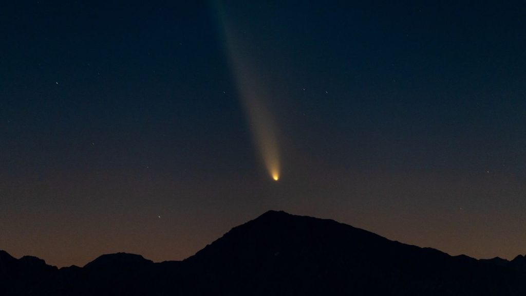 Watch Comet Tsuchinshan-ATLAS light up the night sky in free livestream Oct. 21_671276d30faf6.jpeg