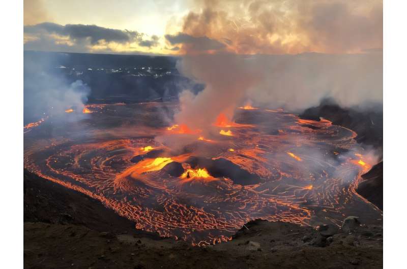 A distant planet seems to have a sulphur-rich atmosphere, hinting at alien volcanoes