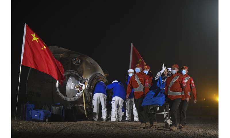 China space station crew returns to Earth after 6 months in space