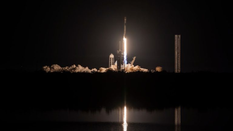 SpaceX launches Starlink satellites on 400th successful Falcon 9 flight (video, photos)_67477815b9331.jpeg