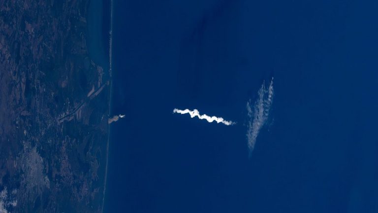 SpaceX’s 6th Starship megarocket launch looked amazing from the ISS in astronaut and camera views (photo, video)_673f8efa71908.jpeg