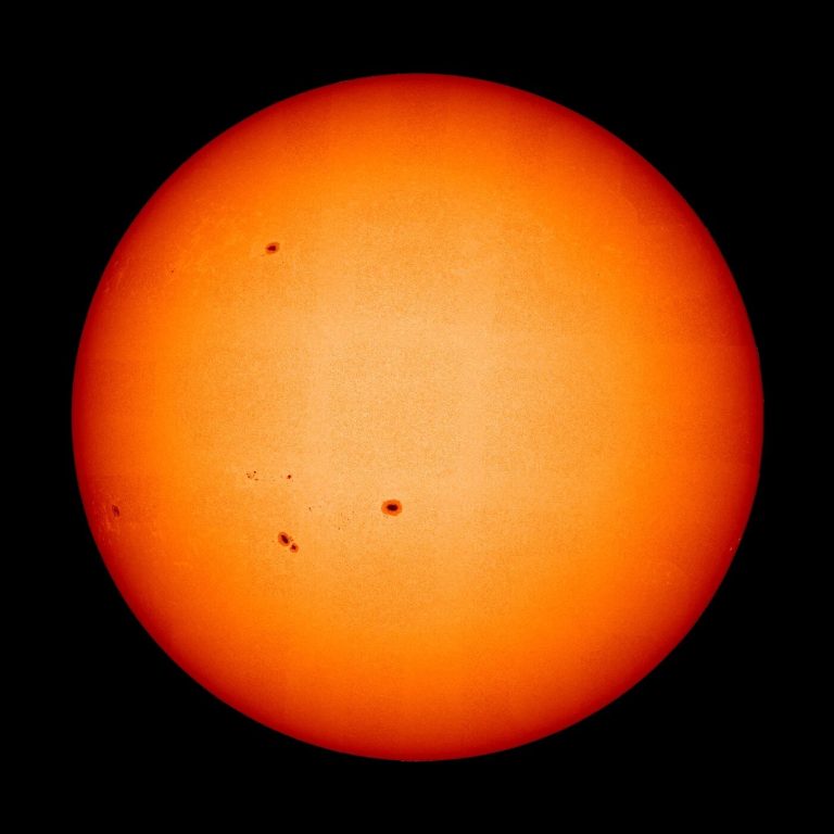 The solar fire up close: Newly analyzed data offers first high-resolution view of the entire solar disk_6741adb0934e4.jpeg