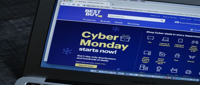 Which is better, Black Friday or Cyber Monday?_67252f2ad356d.jpeg