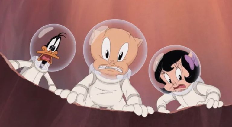 Daffy Duck’s ‘full moon’ and Porky Pig fend off alien invasion in ‘The Day The Earth Blew Up: A Looney Tunes Movie’ (trailer)_67686b92c6c5a.jpeg